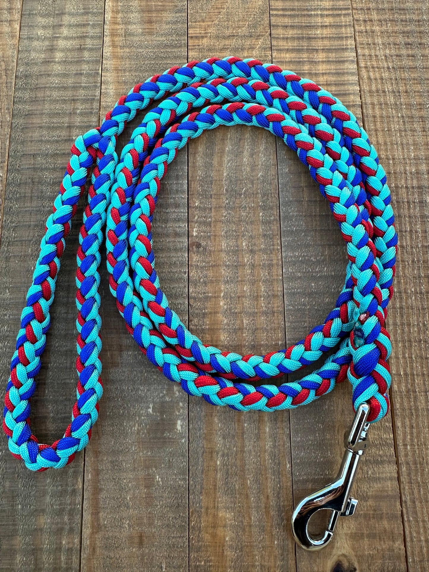Ohana Paracord dog leash, 5 ft dog leash